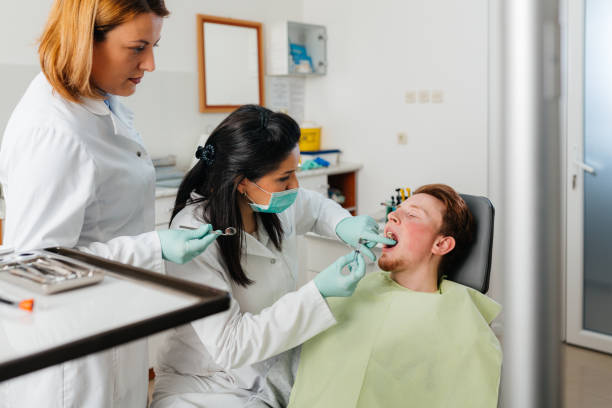 Best Weekend Emergency Dental Services in Concordia, KS